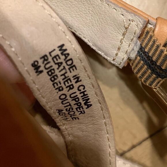 MICHAEL Kors Tan Strappy Wedge Sandals Size 9 - Picture 12 of 12